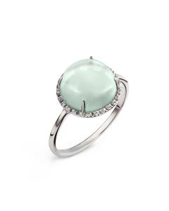 Ein Prasiolith Cabochon und Diamanten Ring