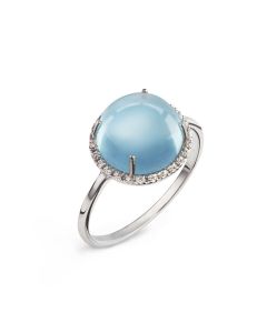 A blue topaz cabochon and diamonds ring