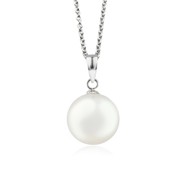 White pearl pendant silver 